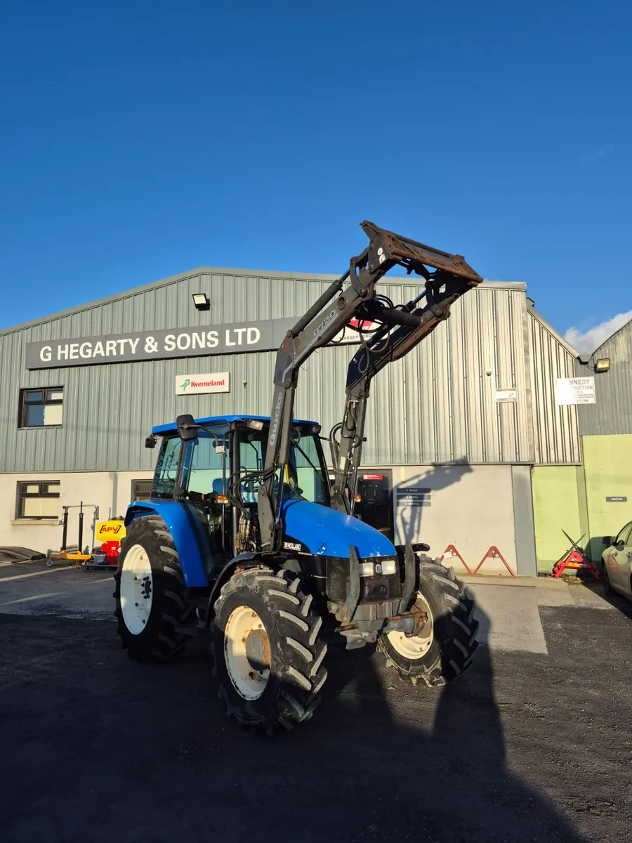 New Holland TL100 Tractor - Image 1