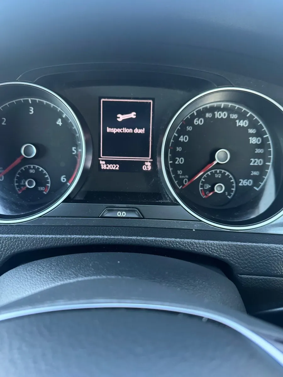 Vw Golf car - Image 3