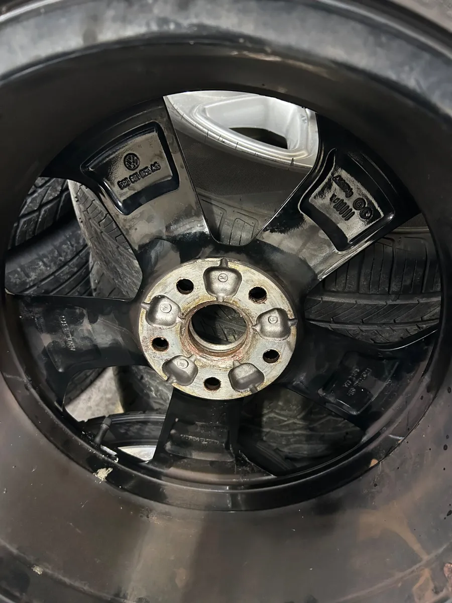 18” GENUINE GOLF GTI ALLOY WHEELS & TYRES - Image 3
