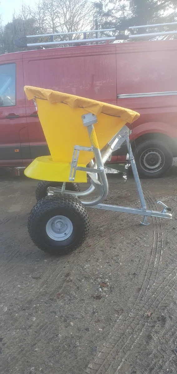 Agrional twin disc fertiliser Jarmet Salt Spreader - Image 2
