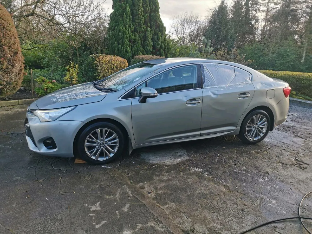 161 Toyota Avensis Diesel - Image 1