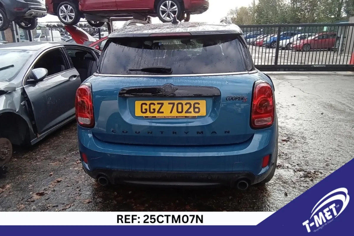 2017 MINI COUNTRYMAN BREAKING FOR PARTS - Image 2