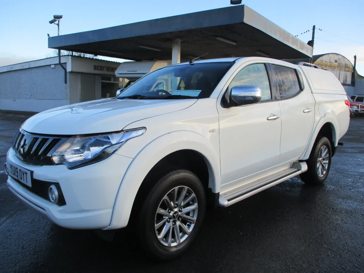 Mitsubishi l200 2.4 DID CREWCAB - Image 3