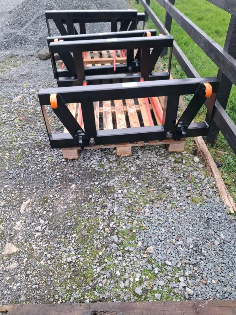 Loader spike - Image 3