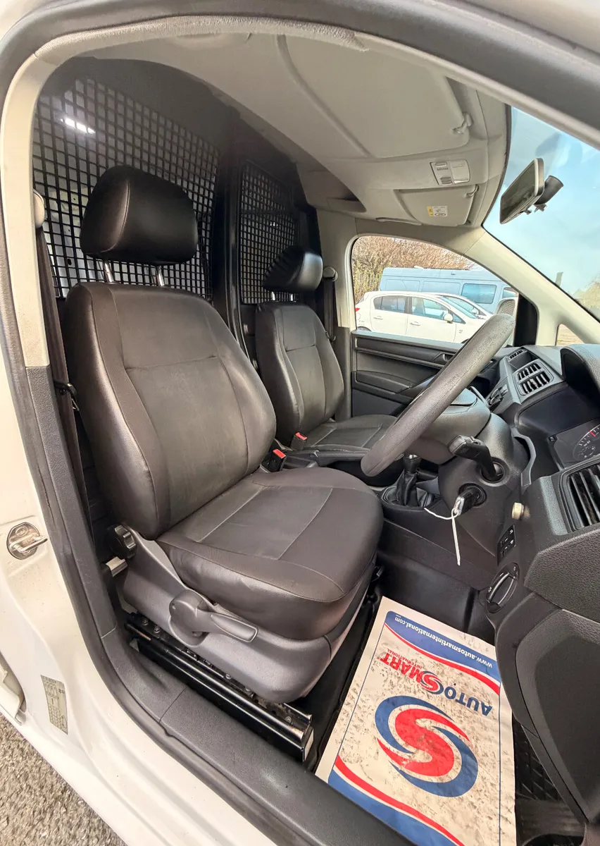 192 Volkswagen Caddy 102Bhp Maxi 2.0 Litre - Image 4