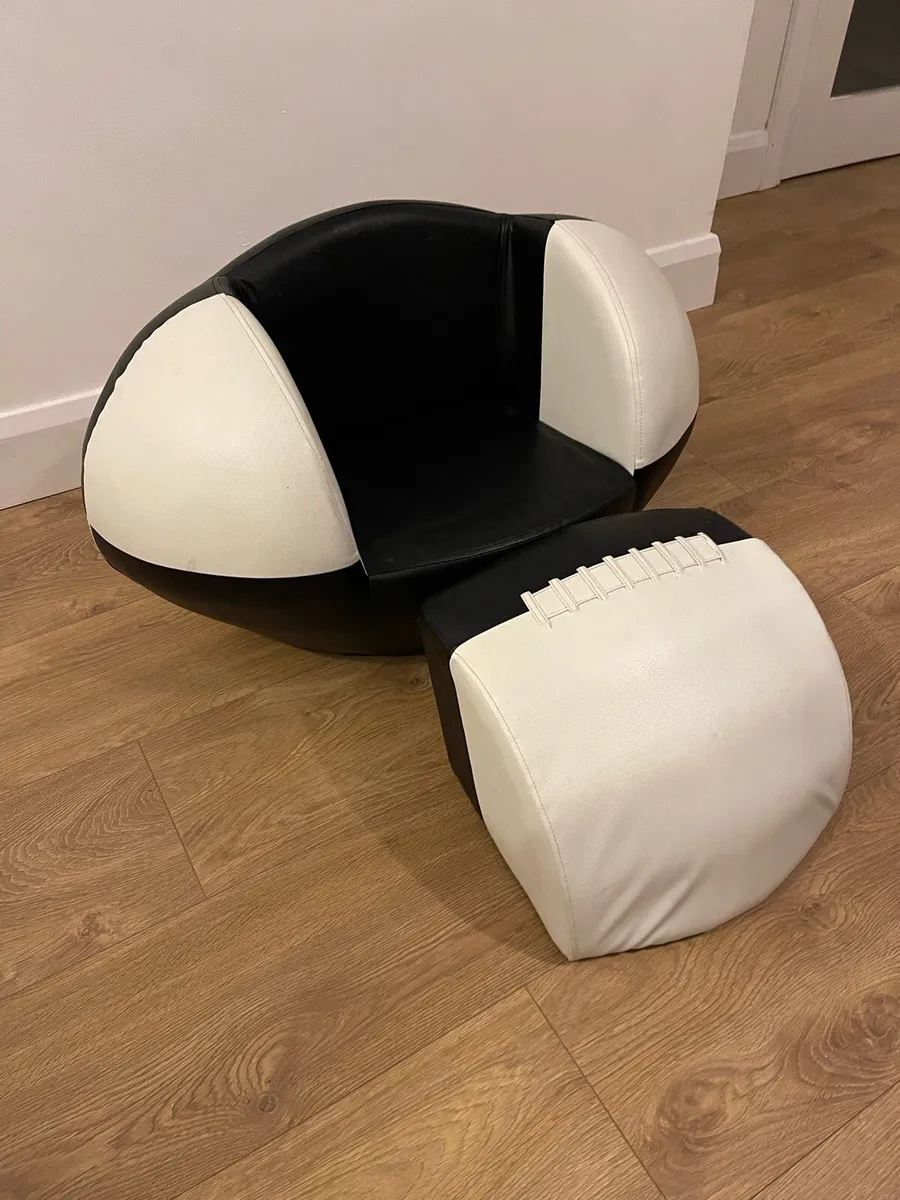 Kids Rugby Chair - Image 3
