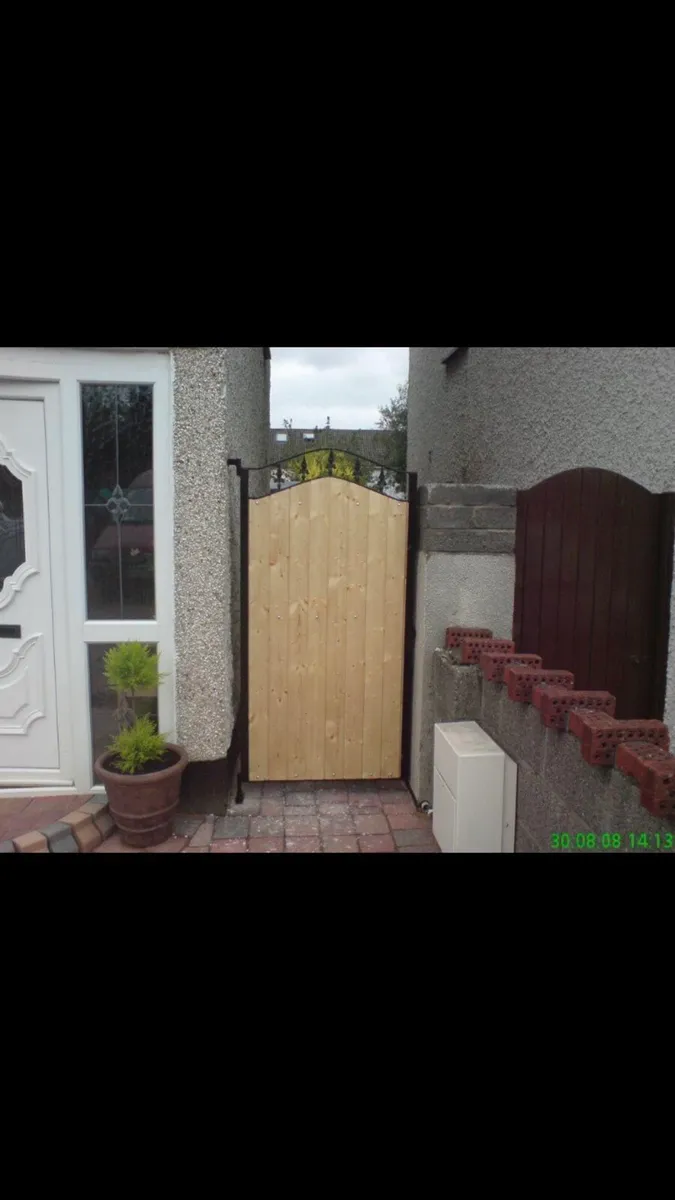 Steel frame side gates - Image 3