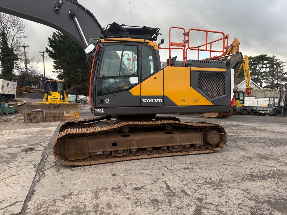 volvo EC250 EL - Image 3
