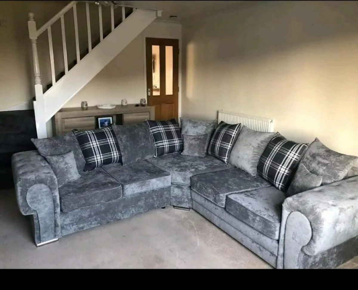 Sofa corner suite - Image 1