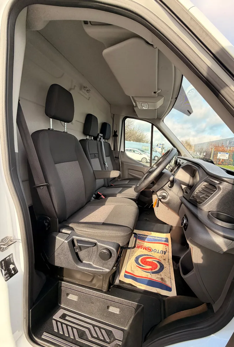 2022 Ford Transit LWB High Roof - Image 4