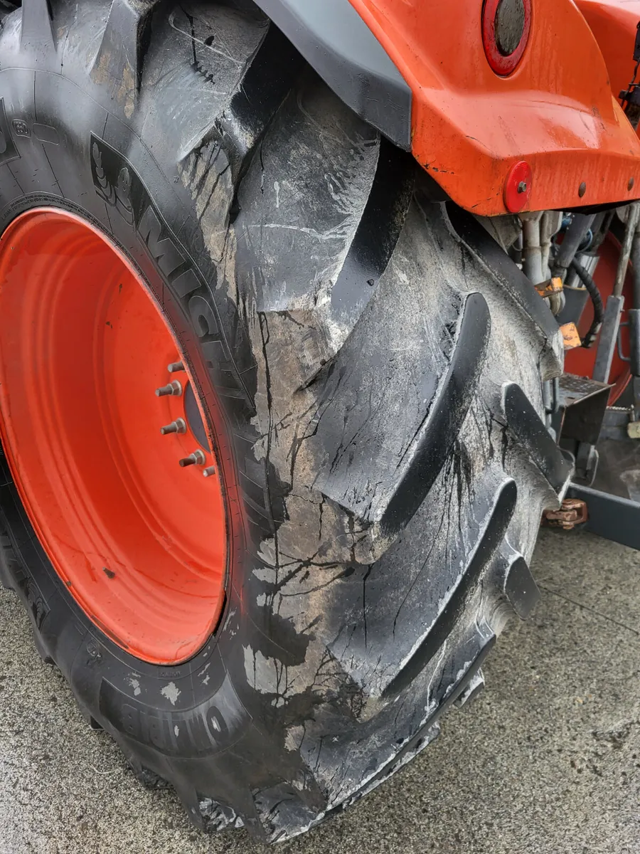 2017 Kubota M7151 - Image 4