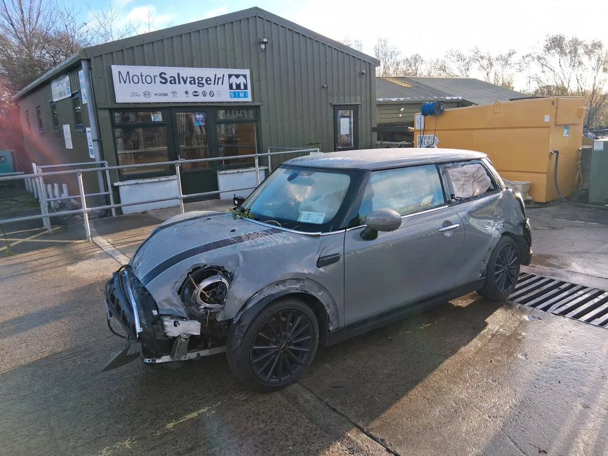 2022 MINI HATCH 1.5L Petrol (for parts only) - Image 3