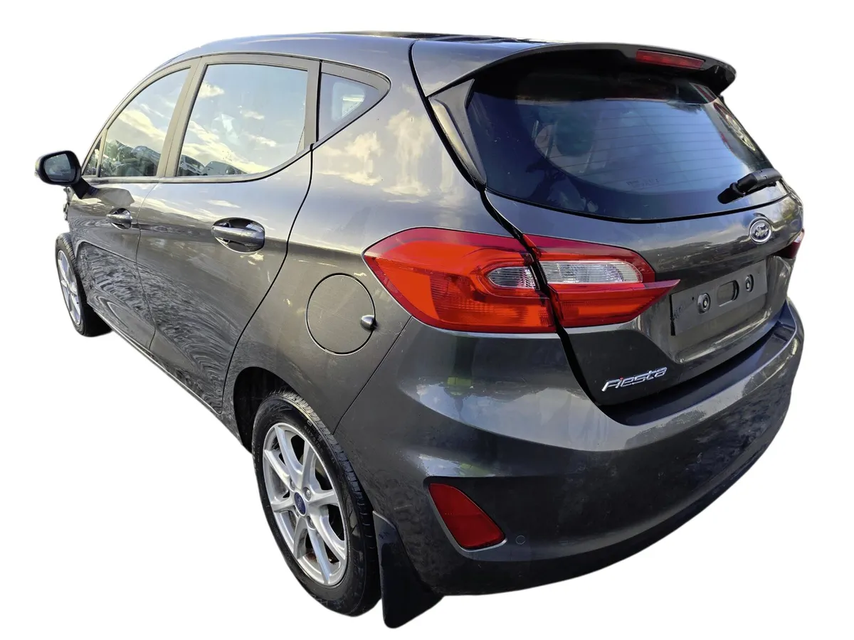 2019 FORD FIESTA For Breaking/Dismantling - Image 4