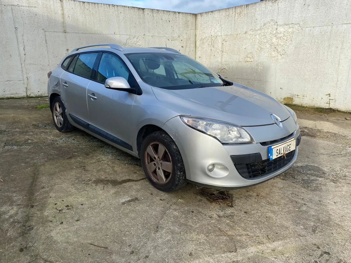 2011 Renault Megane - Image 1