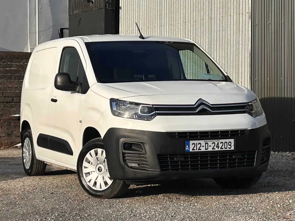 Citroen Berlingo 2021 3 seater - Image 1