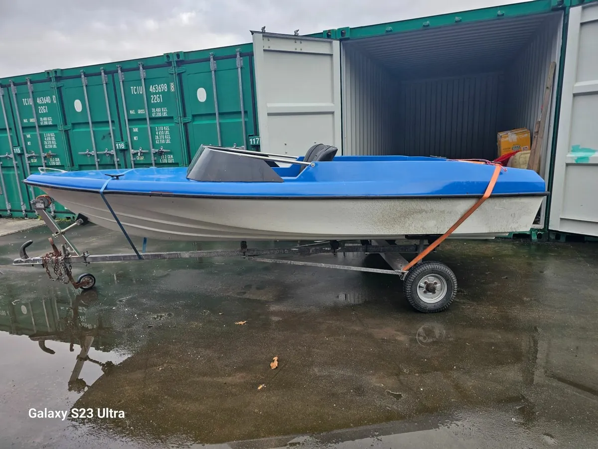 Speed boat - Image 1