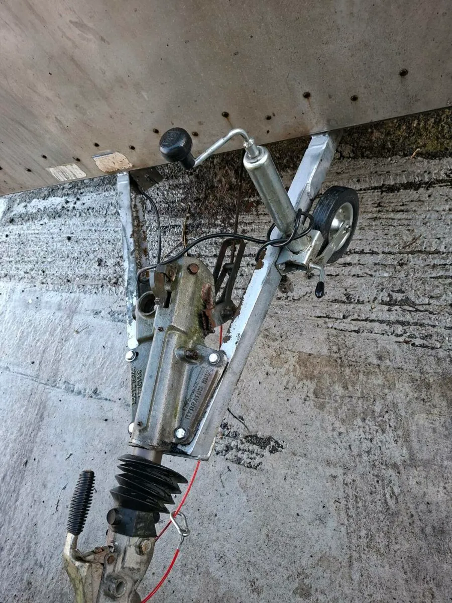 Ifor Williams 10x6 high roof cattle trailer - Image 3