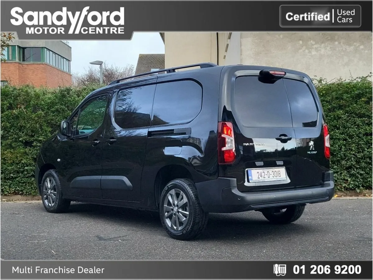 Peugeot Partner PRO PLUS**ALLOYS**FOG LIGHTS**ONLY - Image 4