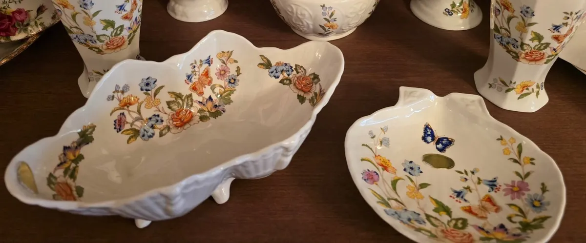 REDUCED - AYNSLEY CHINA COTTAGE GARDEN SET - Image 4