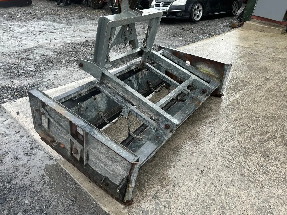 2019 Storth Yard Scraper - Image 1