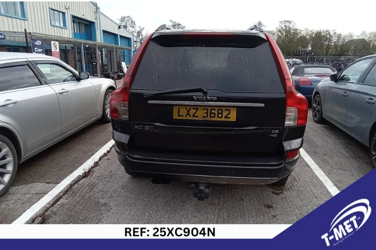2007 VOLVO XC90 BREAKING FOR PARTS - Image 3
