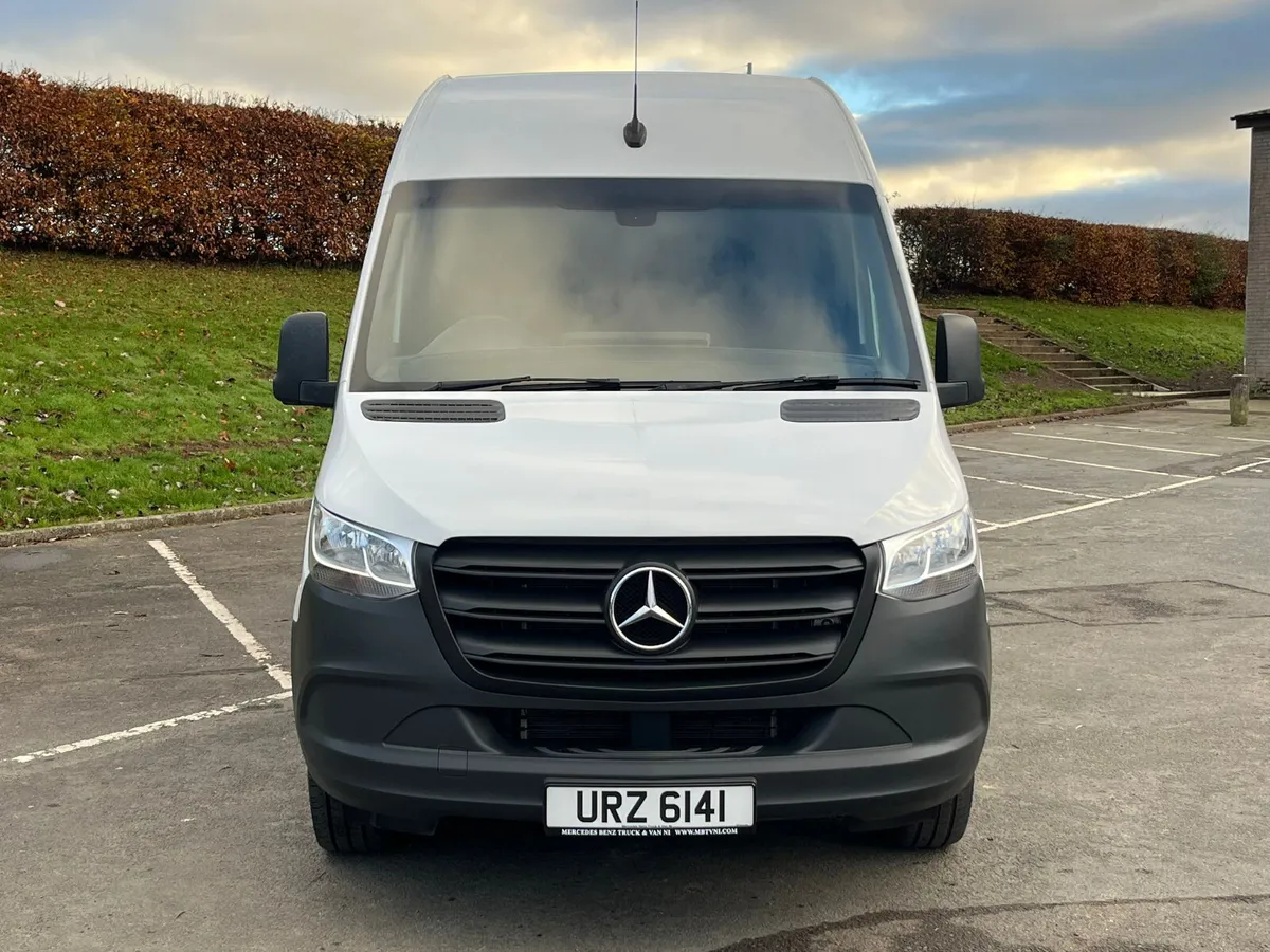 Mercedes-Benz Sprinter 315 CDI Progressive L3 H2 - Image 2