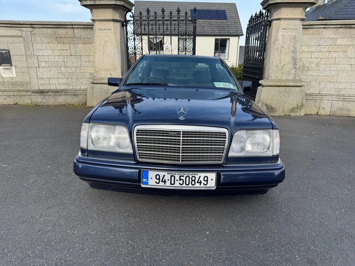 Mercedes E220 W124 - Image 3