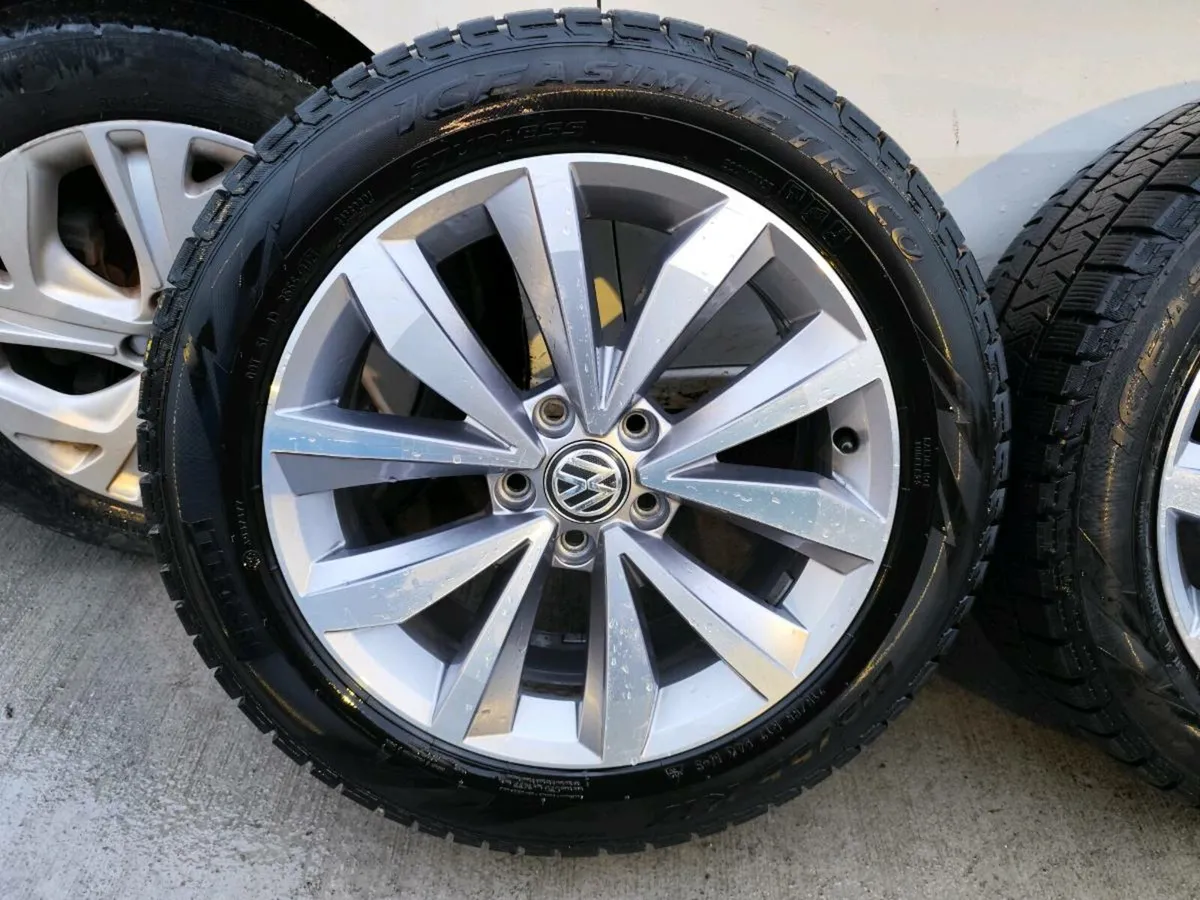 17" VW T - Roc alloy wheels - Image 2