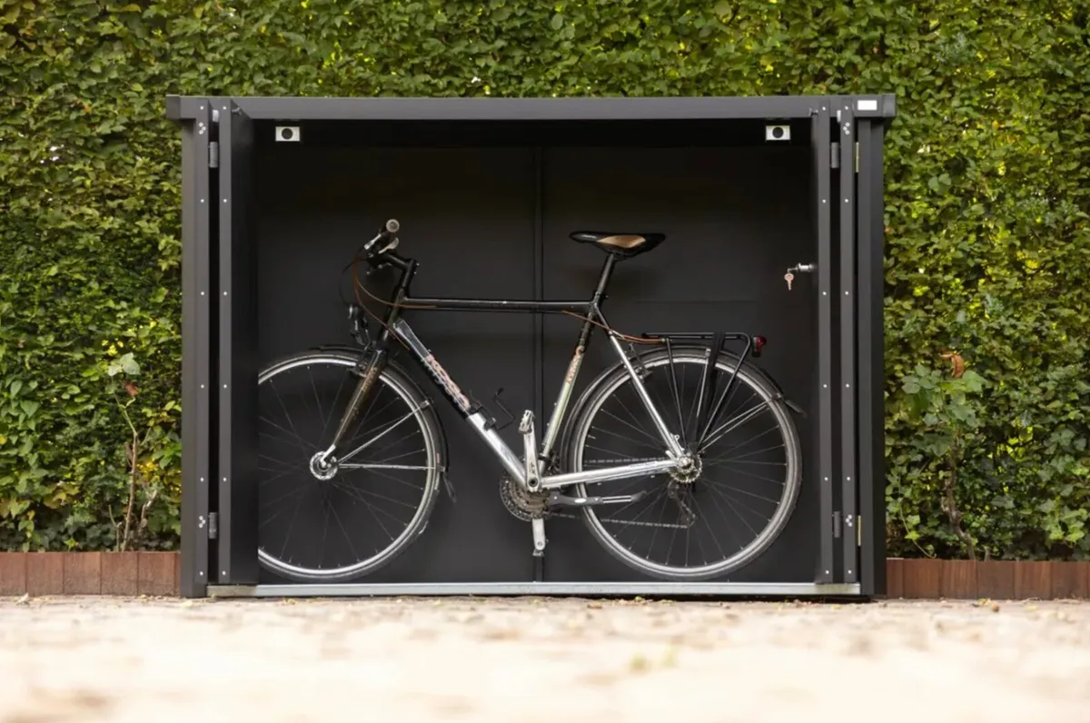 Bike Store - Image 1