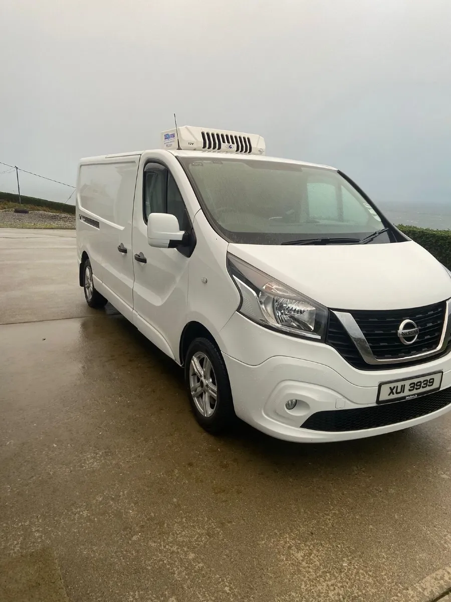 2018 Nissan NV300 Fridge Freezer Van - Image 2