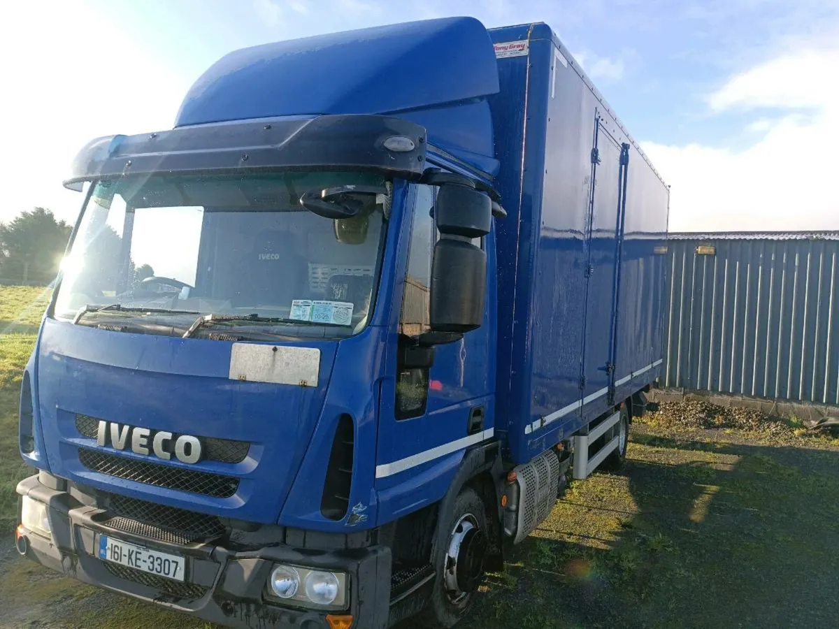 2016 Iveco eurocargo truck box body - Image 4