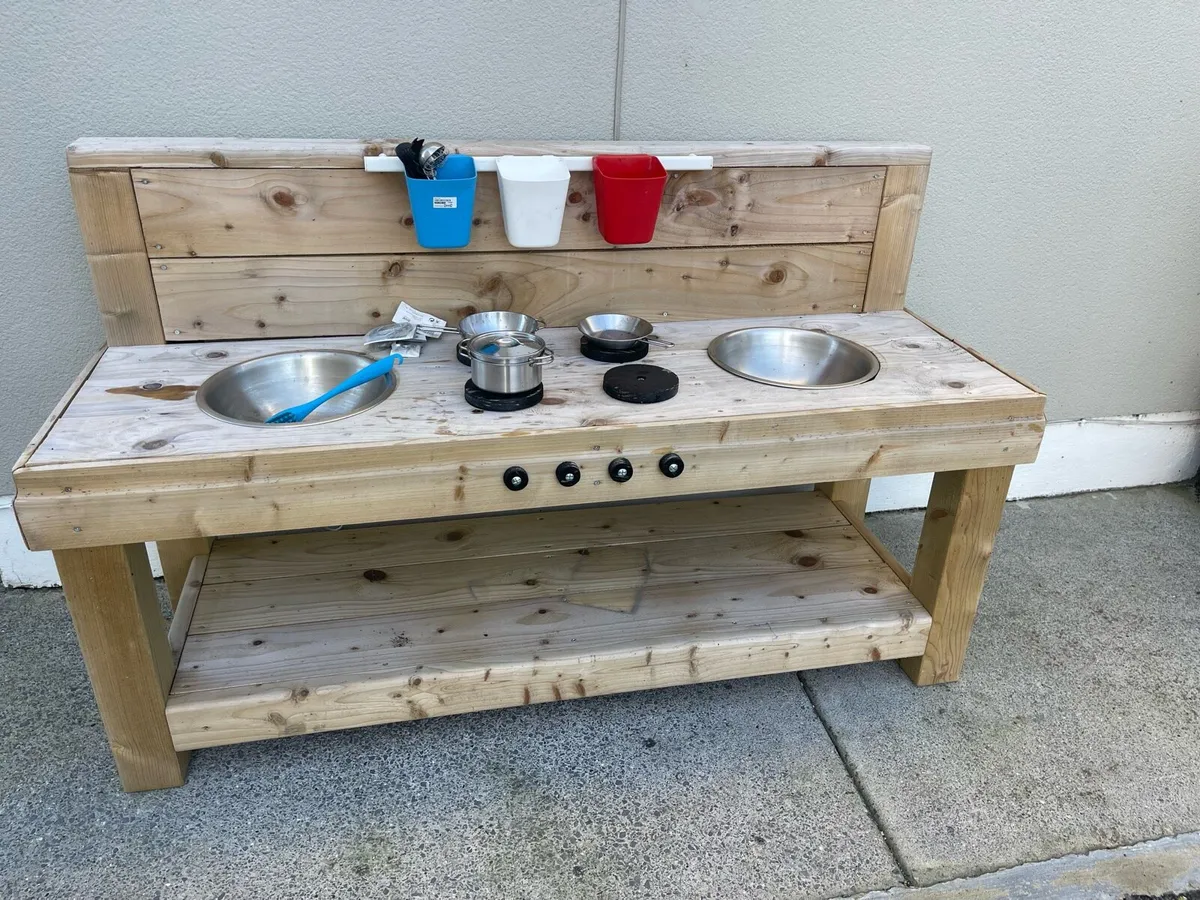 Mud kitchen - Image 1