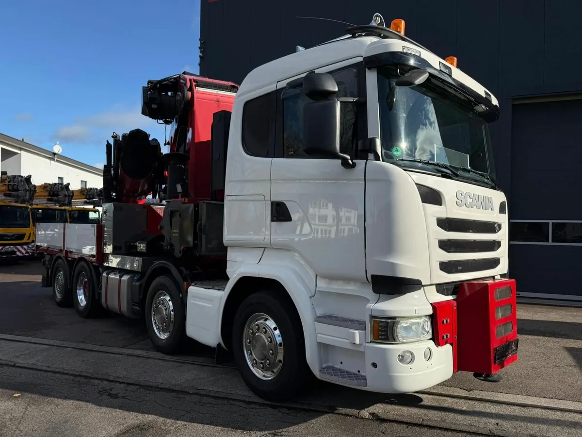 Truck Crane - Image 2