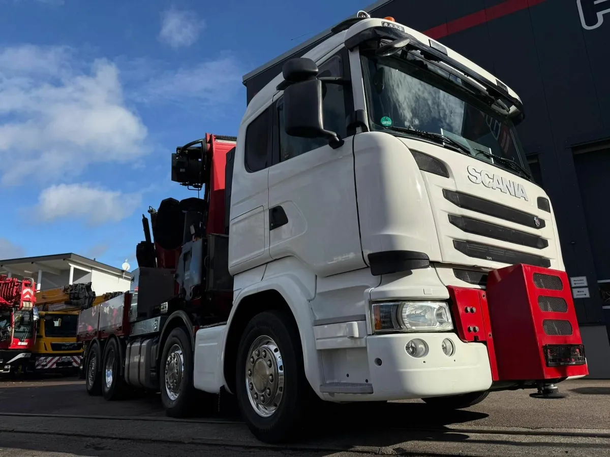 Truck Crane - Image 3