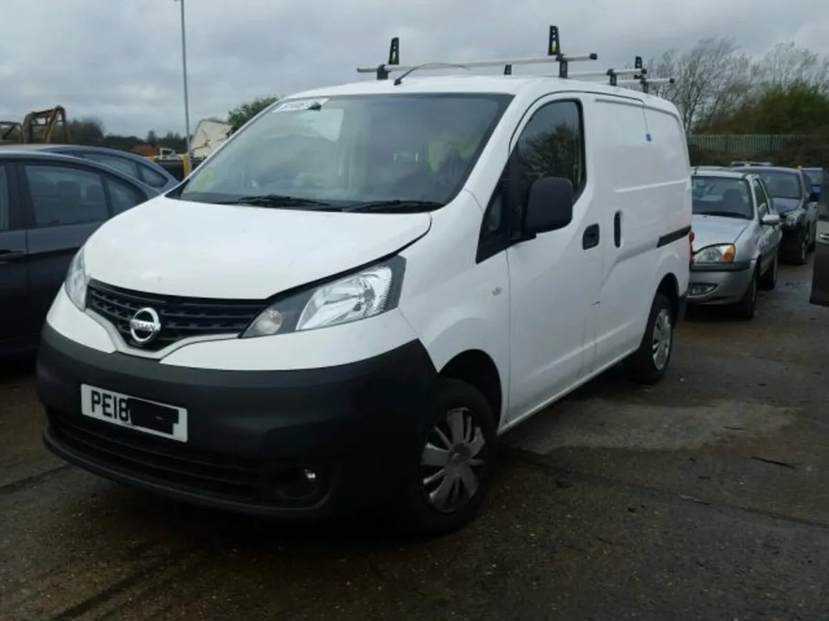 2018 nissan nv200 parts breaking