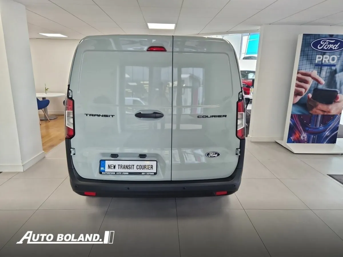 Ford Transit Courier Trend 1.5L EcoBlue 100PS - Image 4