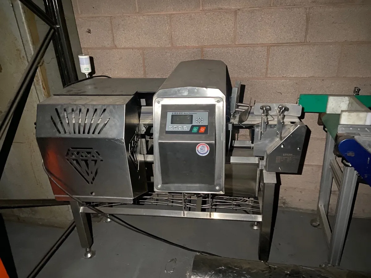 Metal detector - Image 1