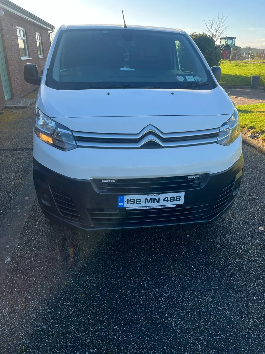 2019 Citroen Dispatch - Image 2