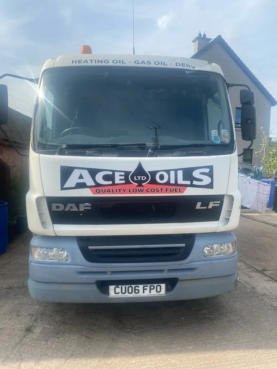 DAF LF55 OIL TANKER - Image 2