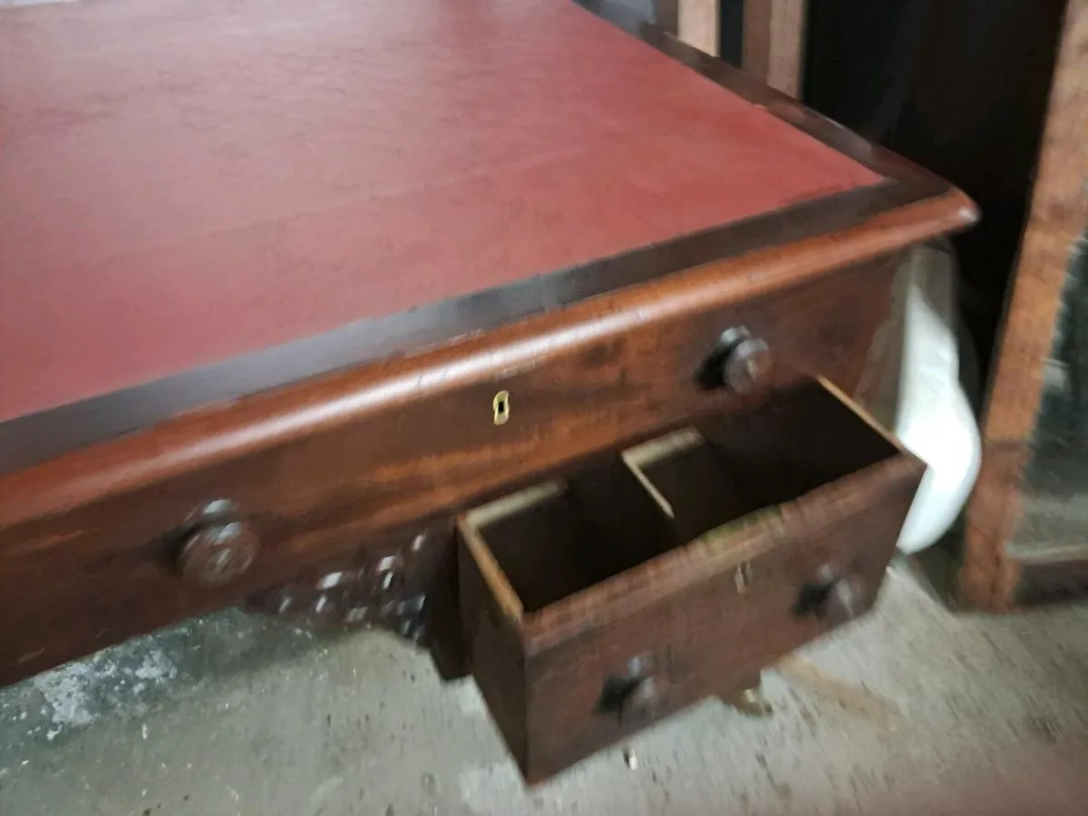 Mahogany partners desk - Image 3