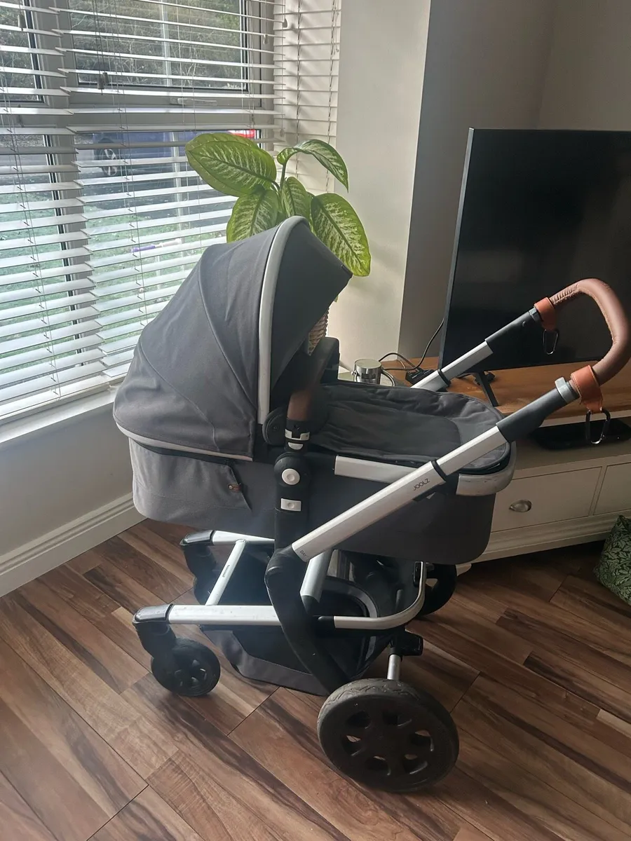 Joolz Pram - Image 1