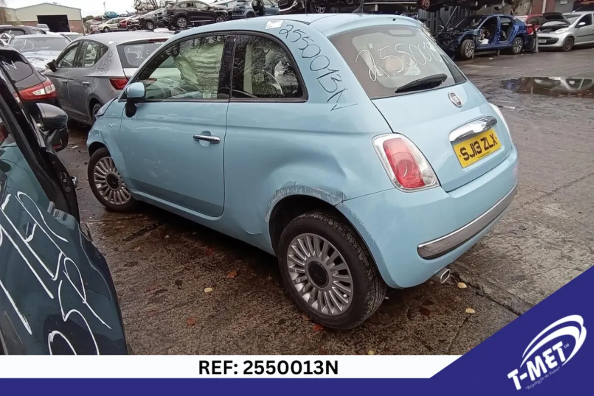 2013 FIAT 500 BREAKING FOR PARTS - Image 4