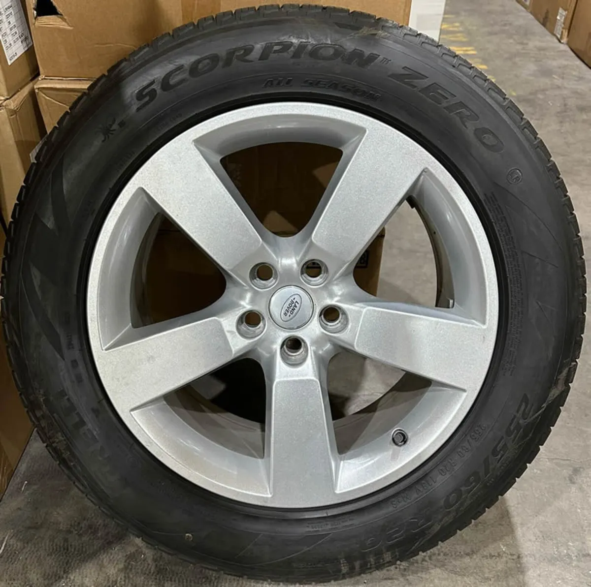 20" GENUINE OEM LAND ROVER DEFENDER 5094 WHEELS - Image 2
