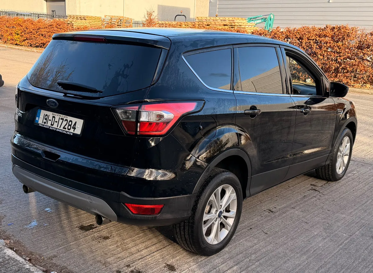 2019 Ford Kuga Titanium Commercial - Image 4
