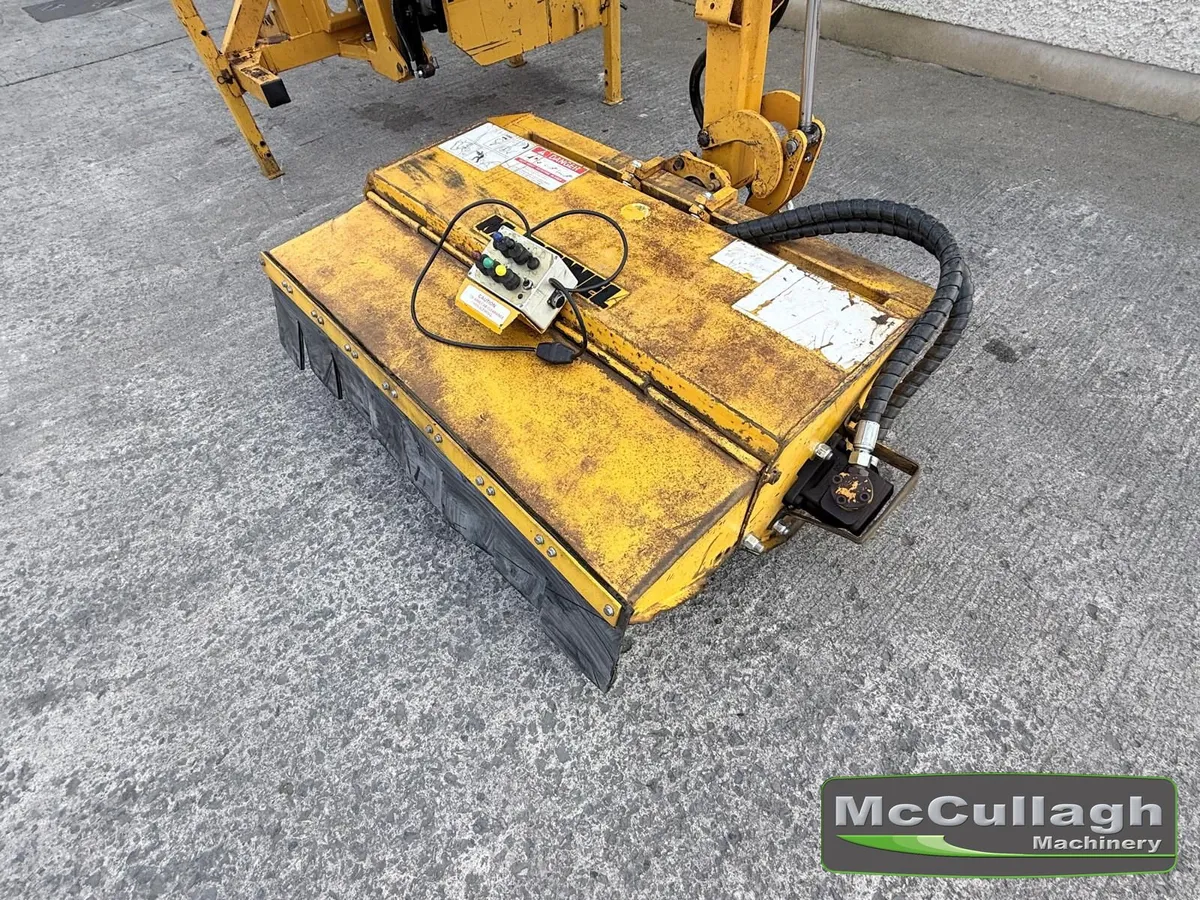 Used McConnel PA500 SE Hedgecutter - Image 4