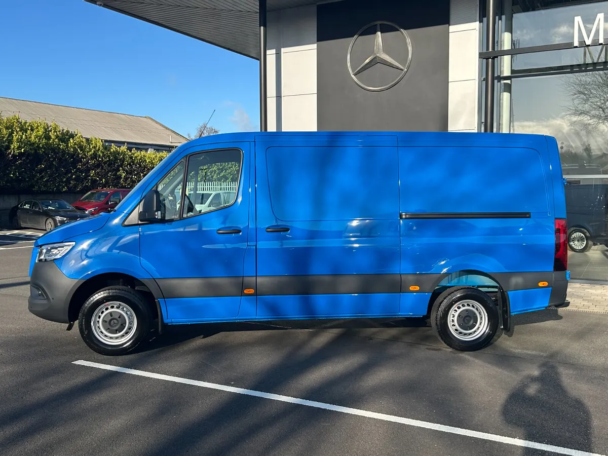 Mercedes-Benz Sprinter - Image 3