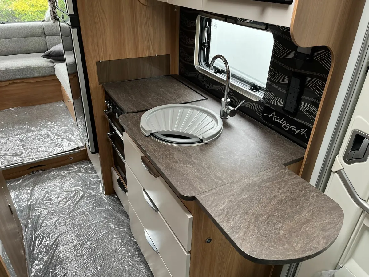 Bailey Autograph 81-6 (2021) - Image 4