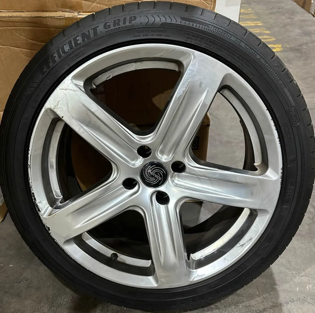 18" Tourers Wheels & Tyres For Berlingo 4 Stud - Image 4