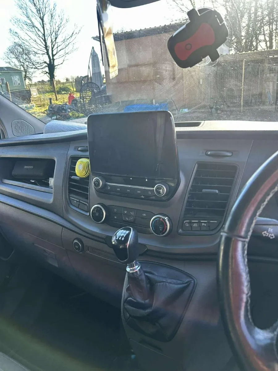 Ford Transit - Image 2