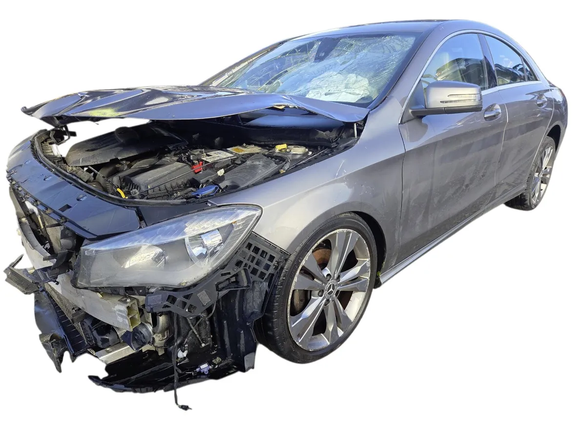 2017 MERCEDES BENZ CLA Breaking/Dismantling - Image 4